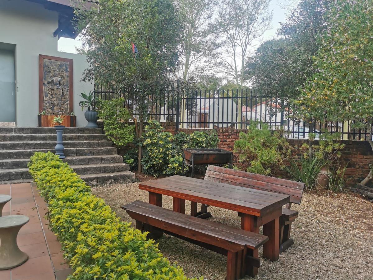 הארטביספורט Sun Deck Lodge מראה חיצוני תמונה
